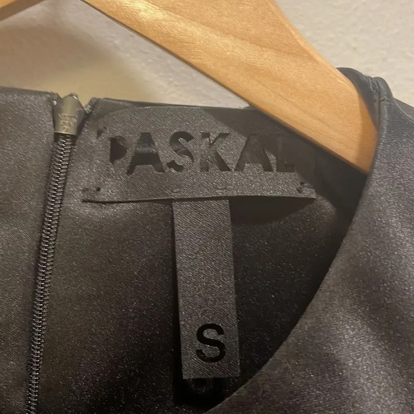 NWOT PASKAL woman’s black amazing dress - Picture 7 of 15